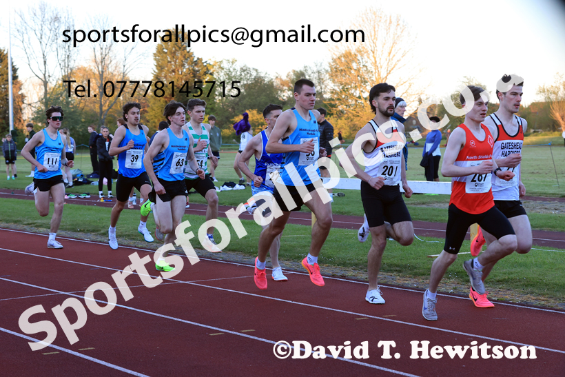The 1500 metres, 2026 NEGP 1, Monkton Stadium. Photo: David T. Hewitson/Sports for All Pics